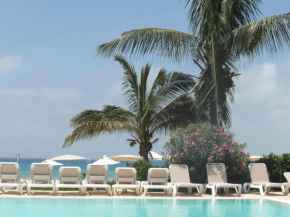 Гостиница Porto Antigo Holidays  Санта-Мария